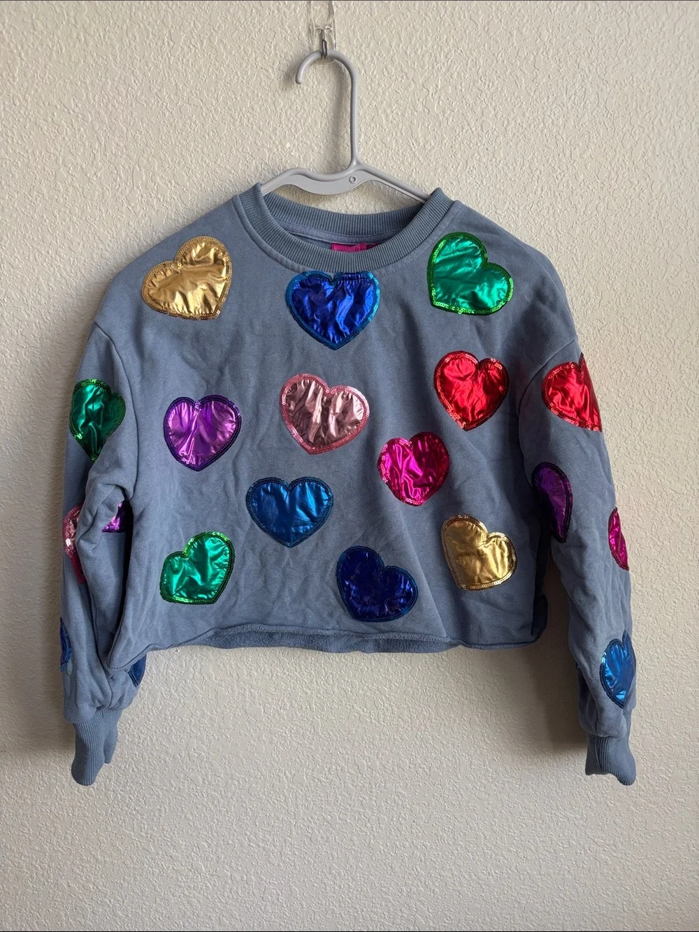 QUEEN OF SPARKLES Girls Dusty Blue Rainbow Foil Heart Crew Neck size Medium - Picture 2 of 8